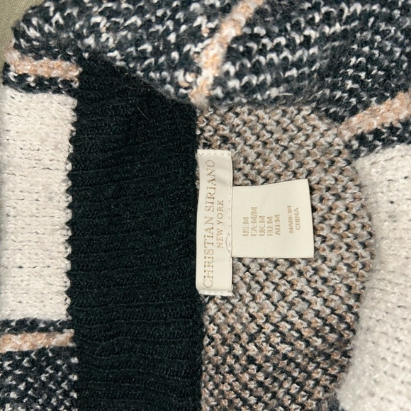 Sweater - Picture 3 of 4